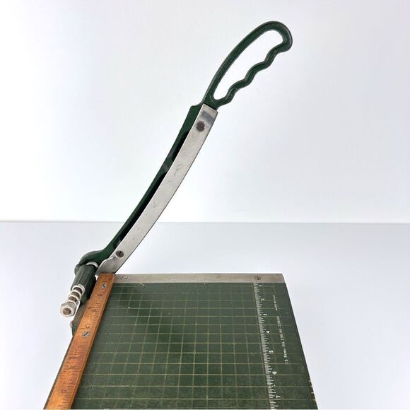 Vintage Paper Cutter 9" Spring Loaded Wood Base - Picture 4 of 10